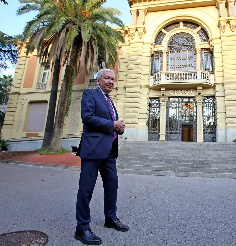 barcelona. entrevista llarga a antoni abat, president de la cecot. carrer sant pau, 6. terrassa.