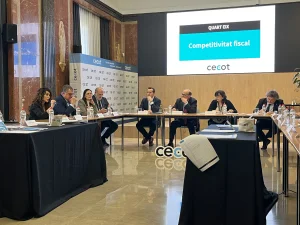 sessió de treball entre representants empresarials i representants de junts per catalunya (5)