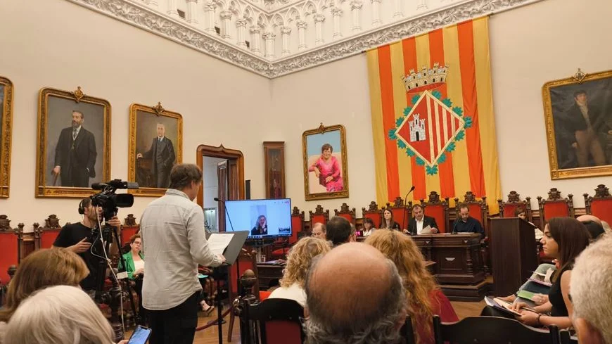 compareixença xavier linares comerç terrassa centre al ple ajuntament