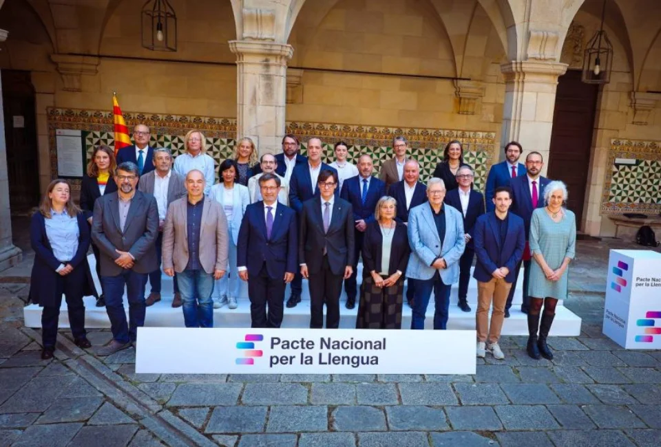 La Cecot se suma al Pacte Nacional per la Llengua