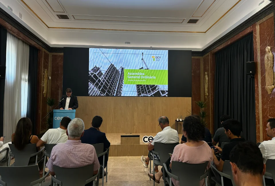 El Gremi de la Construcció del Vallès analitza l’impacte de la intel·ligència artificial en el sector durant la seva trobada anual