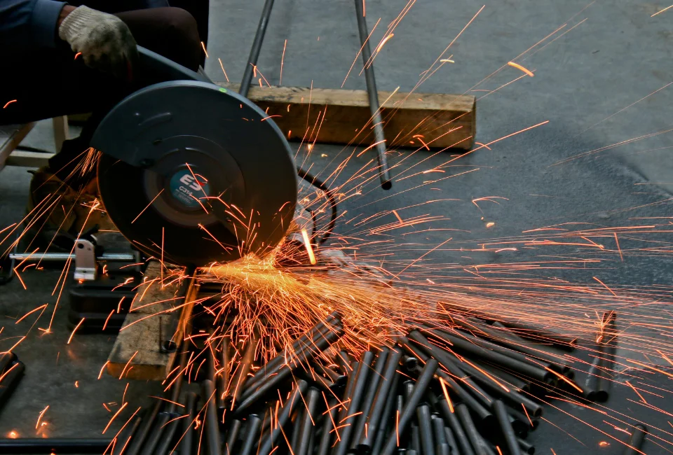 La incidència de la vaga entre les empreses del metall és major on l’activitat  principal és la producció