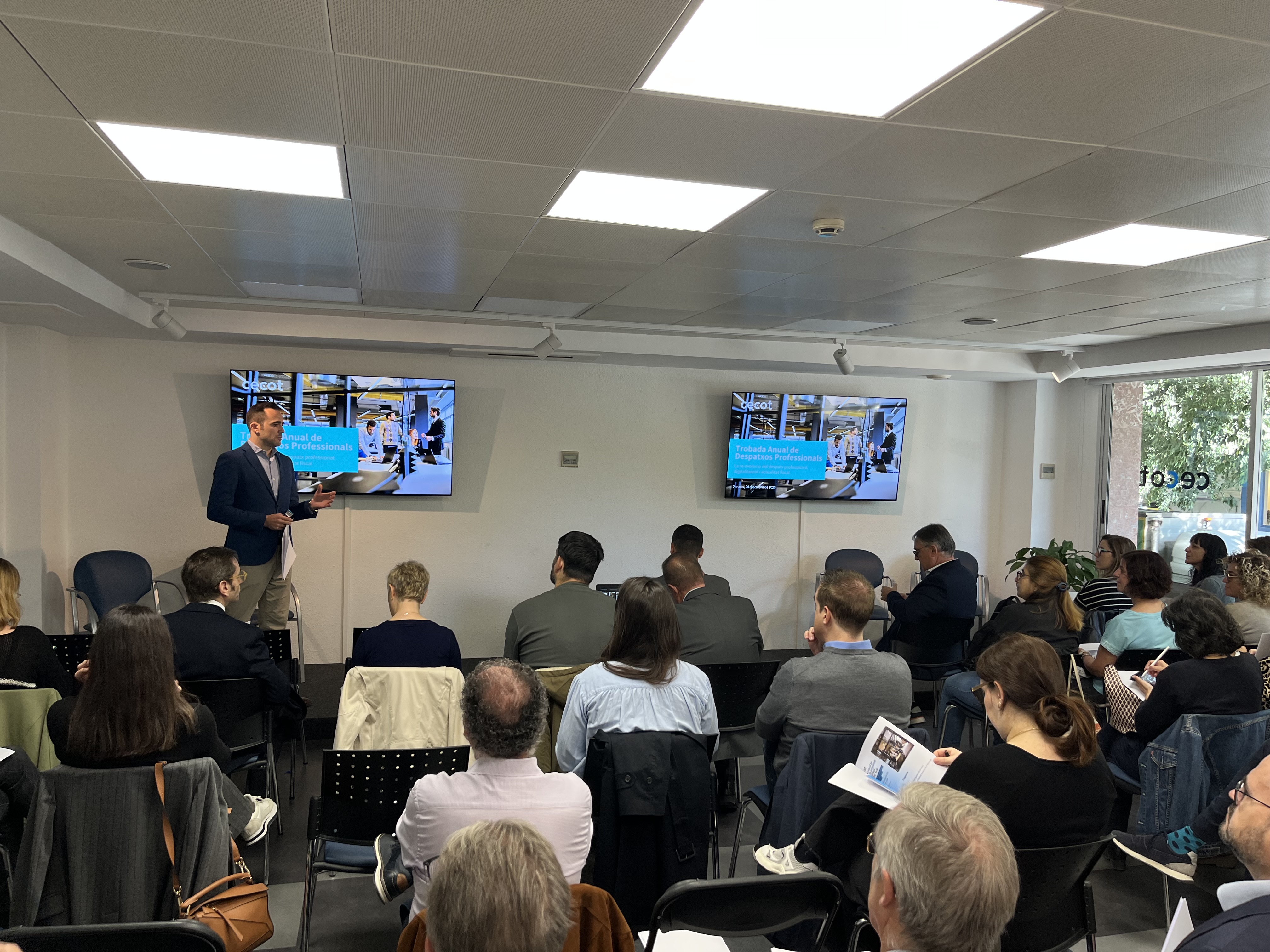 La re-evolució del despatx professional: digitalització i actualitat fiscal