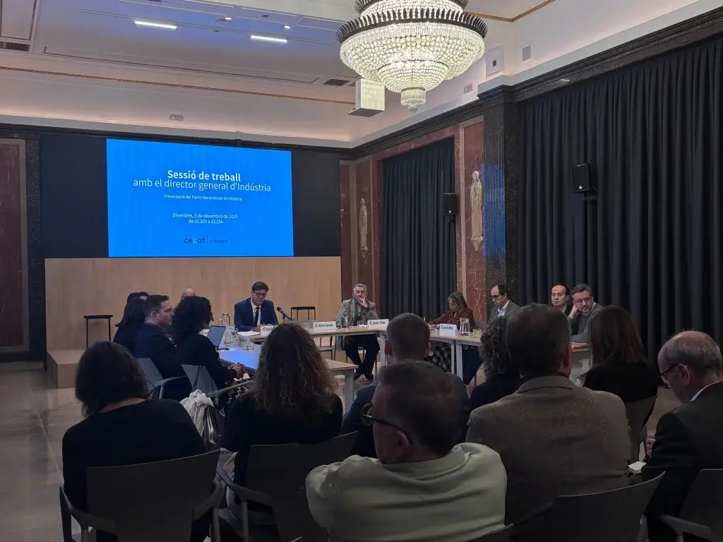 20251205 img sessio co industria cecot dir gral industria gencat xavier roca (3)