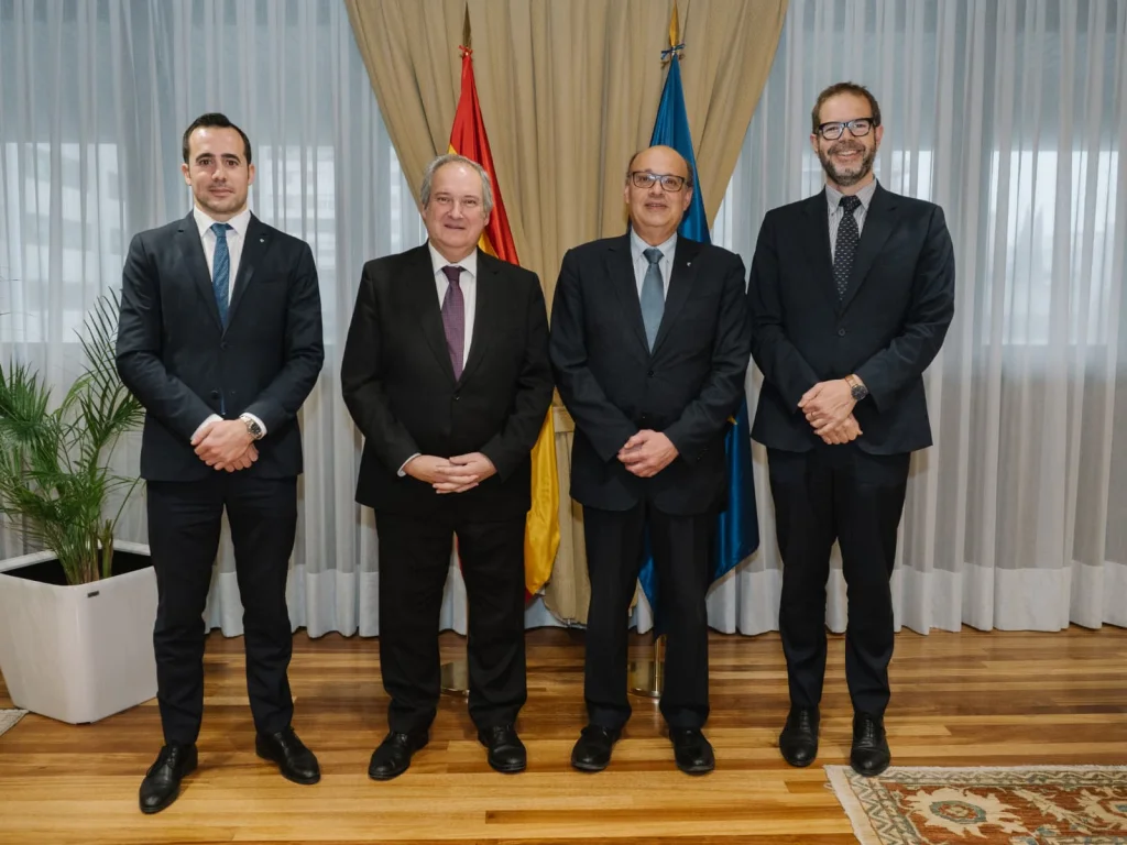 20251209 trobada president cecot ministre industria 01