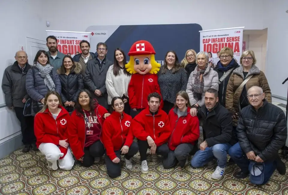 Col·laborem amb Creu Roja per assegurar que aquest Nadal cap infant es quedi sense joguines!