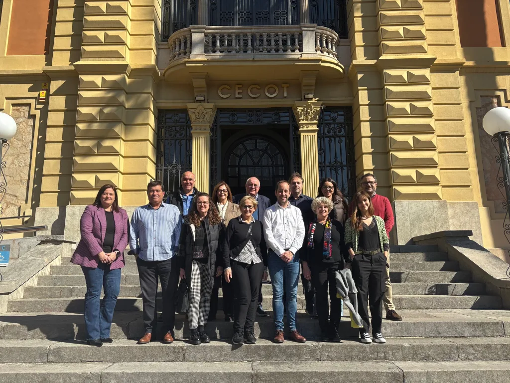 20260223 img trobada cecot comerç regidor xavier cardona ajterrassa (18)