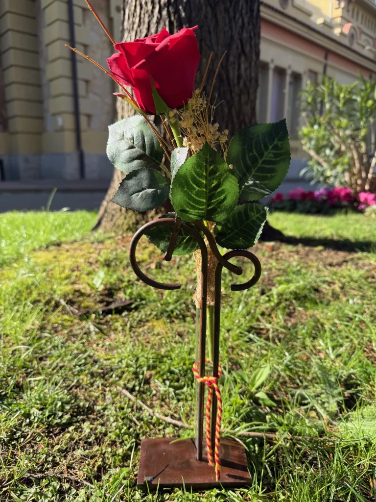 60febf9b a858 467b a0b5 c14470108519