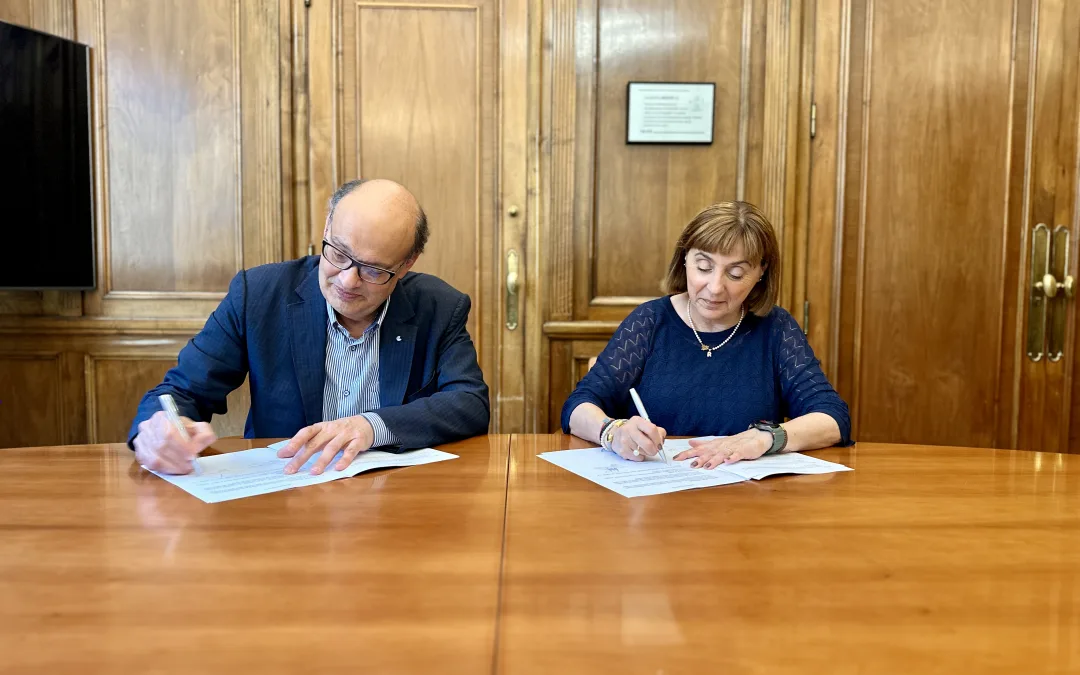 La Cecot i el Col·legi Oficial de Pedagogia de Catalunya signen un conveni per impulsar la formació, l’orientació i el desenvolupament professional