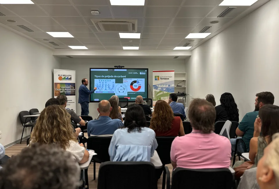 La Cecot i l’Ajuntament de Terrassa presenten el projecte per ajudar les empreses industrials a calcular la seva petjada de CO₂