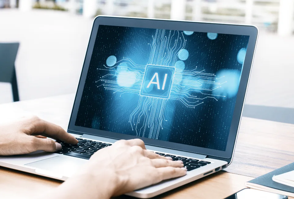 PROACTsme: dades i intel·ligència artificial per avançar cap a serveis més proactius per a les pimes